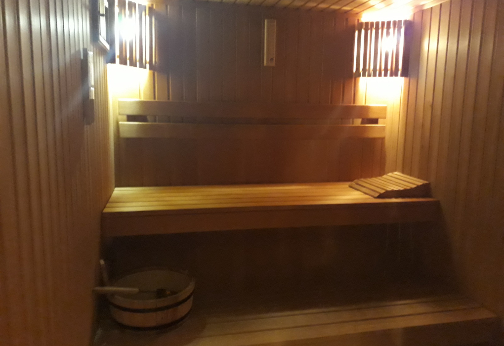 2-мест.(разм. в 6-мест.) коттедж №6