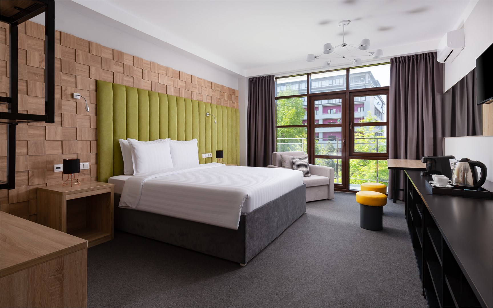 Посмотреть в галерее Suite Mini 2-мест. в таунхаусе