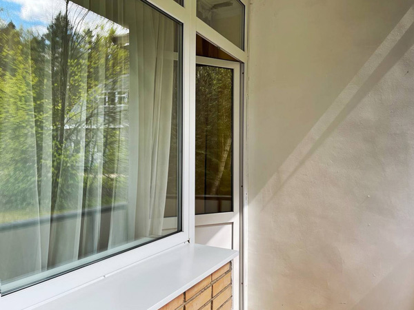 Студия 2-мест.2-комн. с кухоным уголком /3 корпус