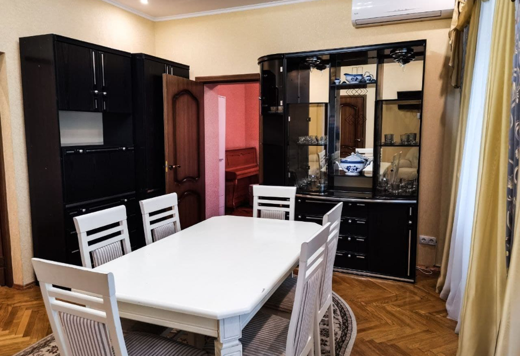 2-мест.(разм. в 3-мест.) 3-комн. апартамент