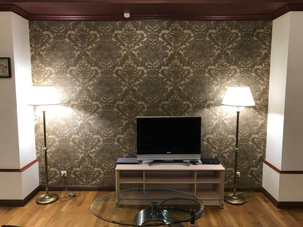 Делюкс, корпус 1