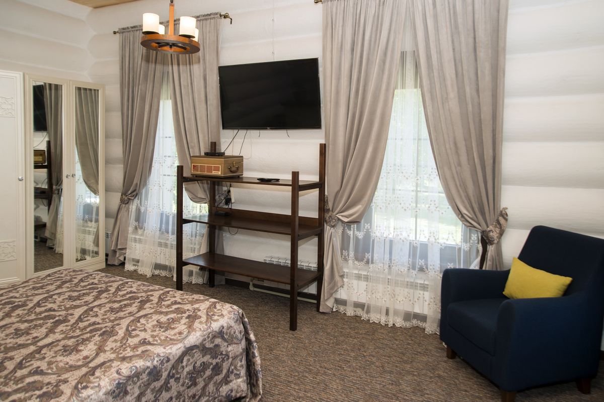 Дом Командирский