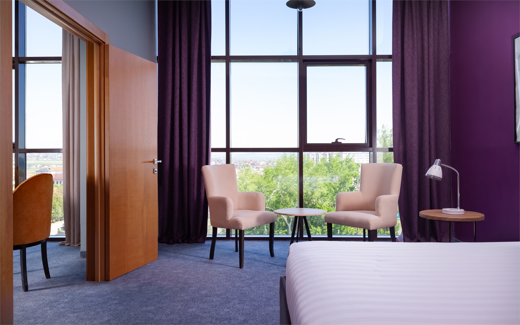 Посмотреть в галерее Suite Deluxe 3-местный