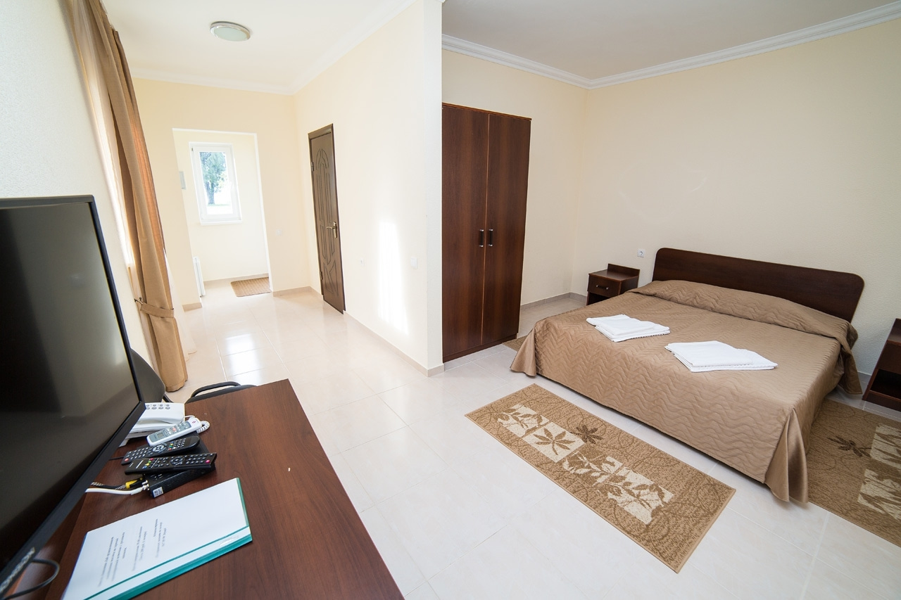 Посмотреть в галерее ПК, коттедж