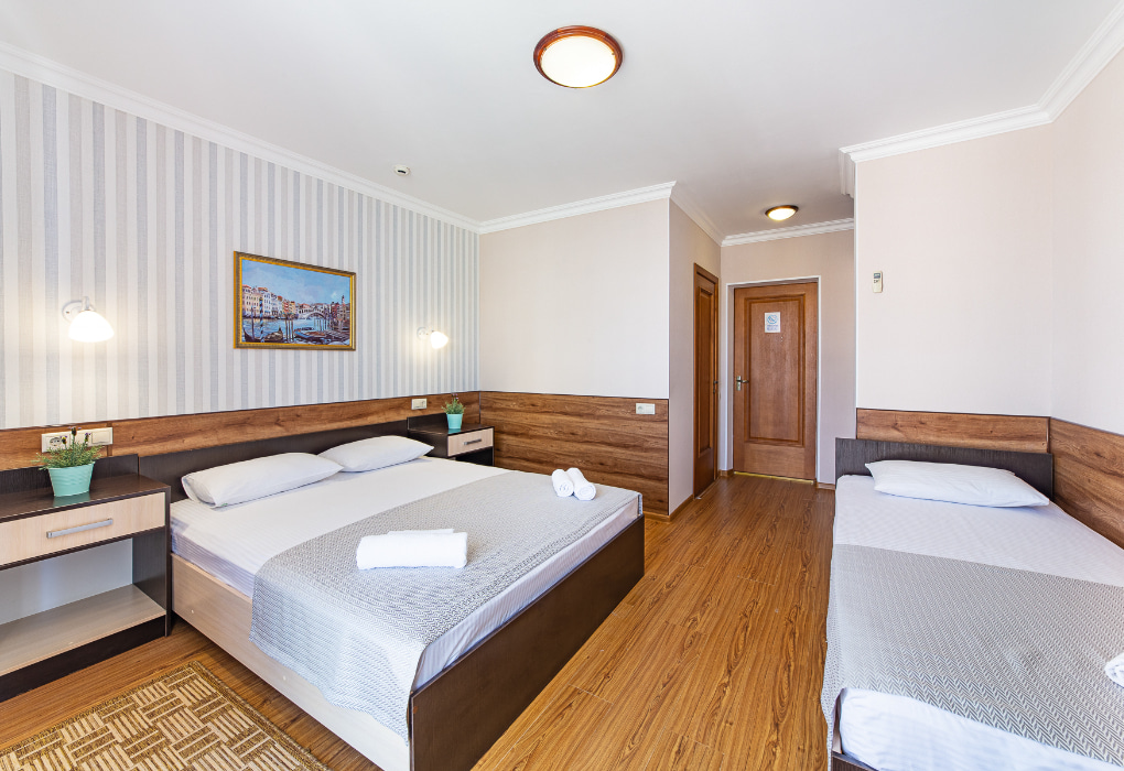 2-мест.(разм. в 3-мест.) комфорт-плюс