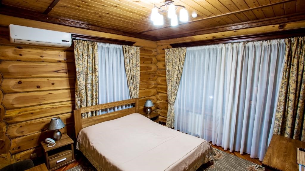 Посмотреть в галерее Стандарт 2-местный ЭКО (гостевой дом)
