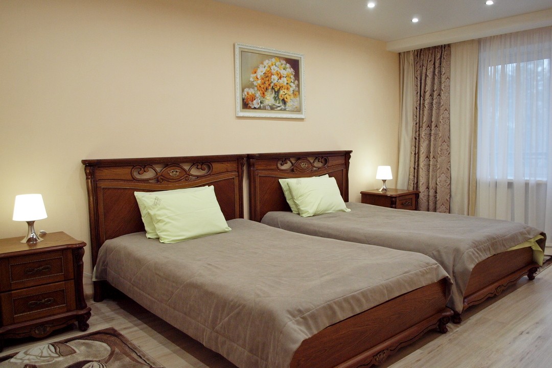 Люкс 2-местный 4-комнатный корпус 3 (5) Апартаменты