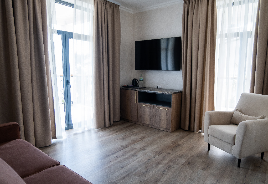 2-мест. 2-комн. люкс (вид на море), корп. 3 