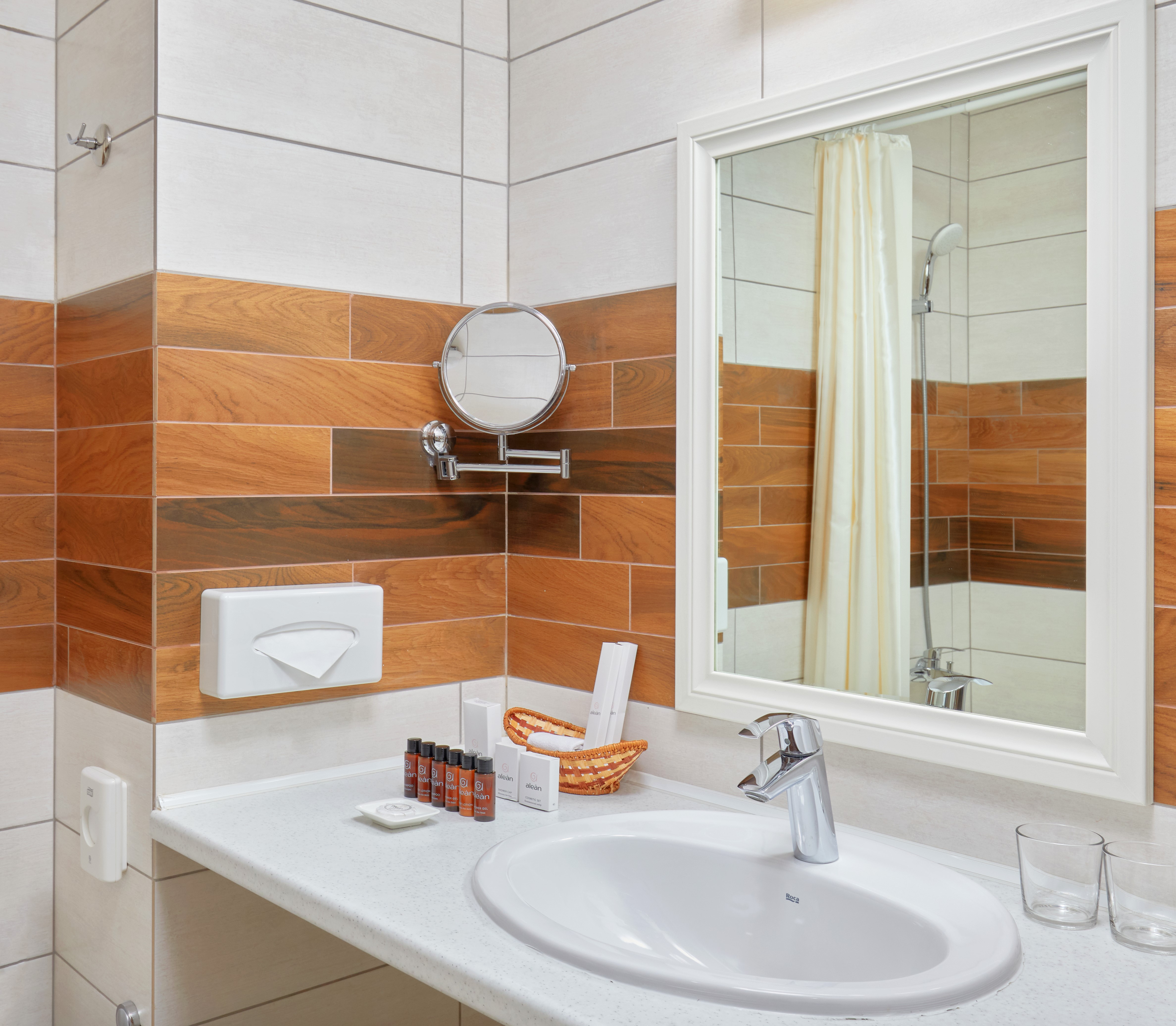 Посмотреть в галерее Suite Lavande 2-местный 2-комнатный SutL
