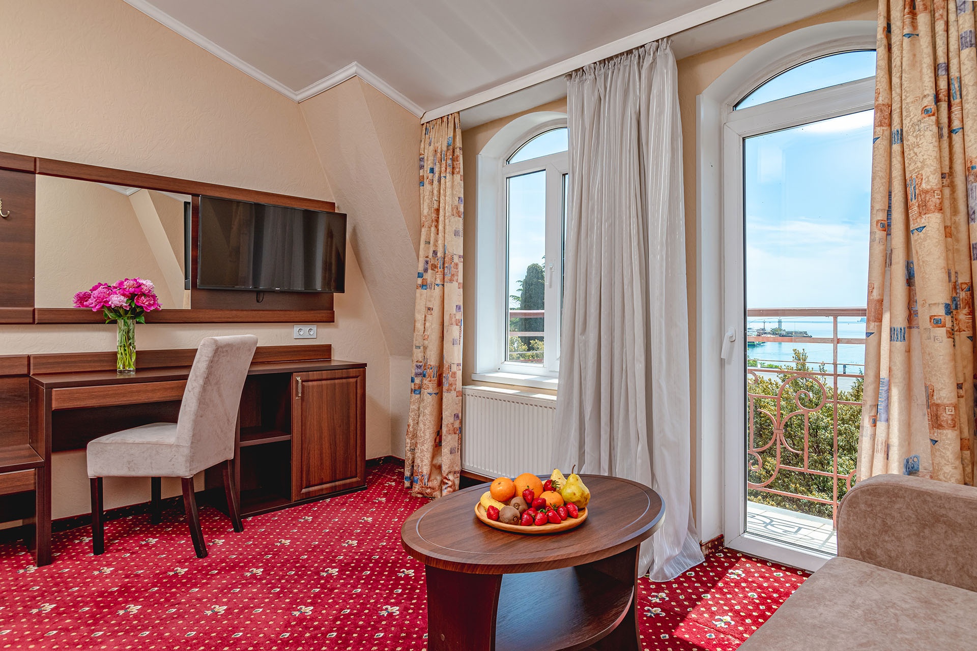 Посмотреть в галерее Suite Junior 2-местный