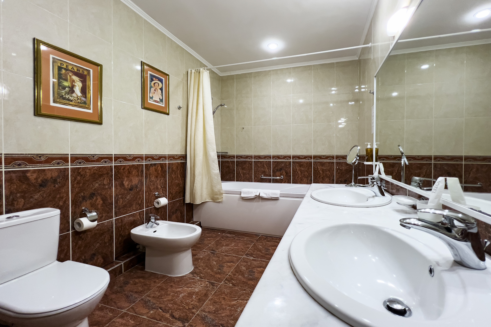 Посмотреть в галерее Suite Duplex 2-местный