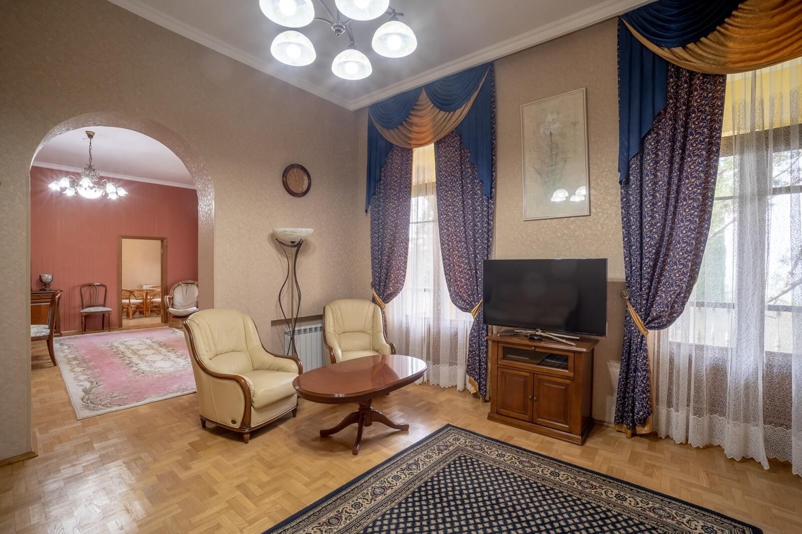 Апартамент VIP, корпус Главный