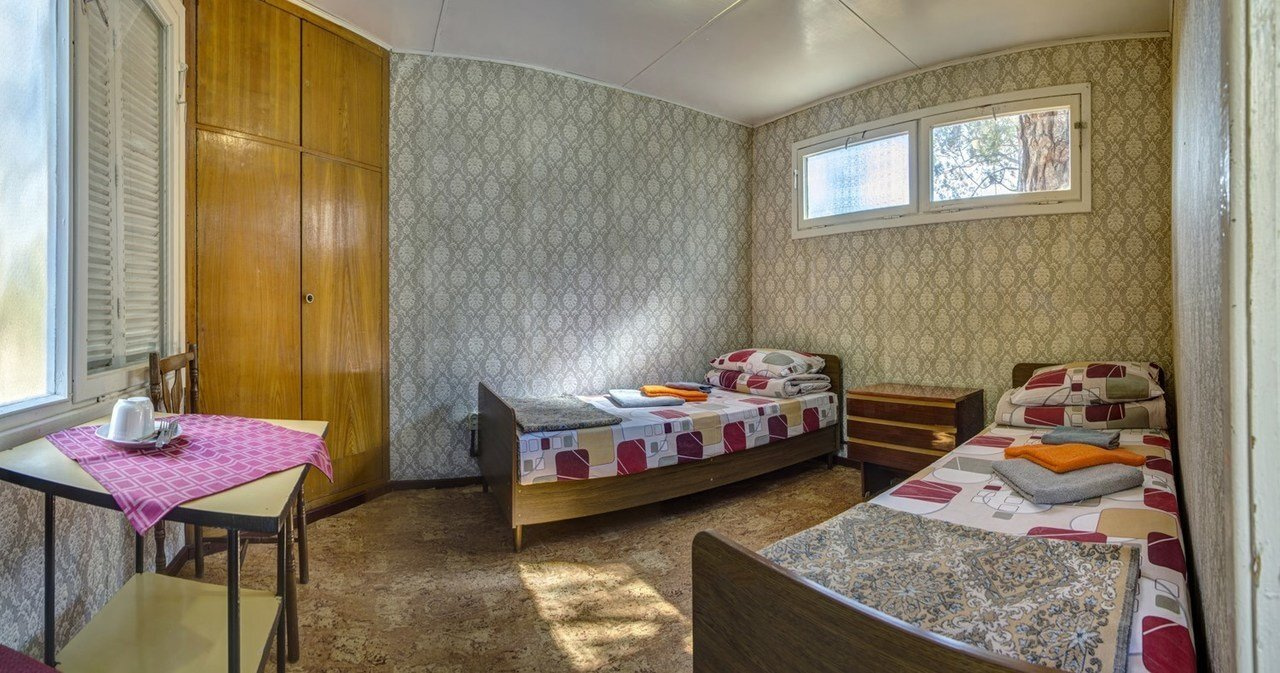 Домик с частичными удобствами