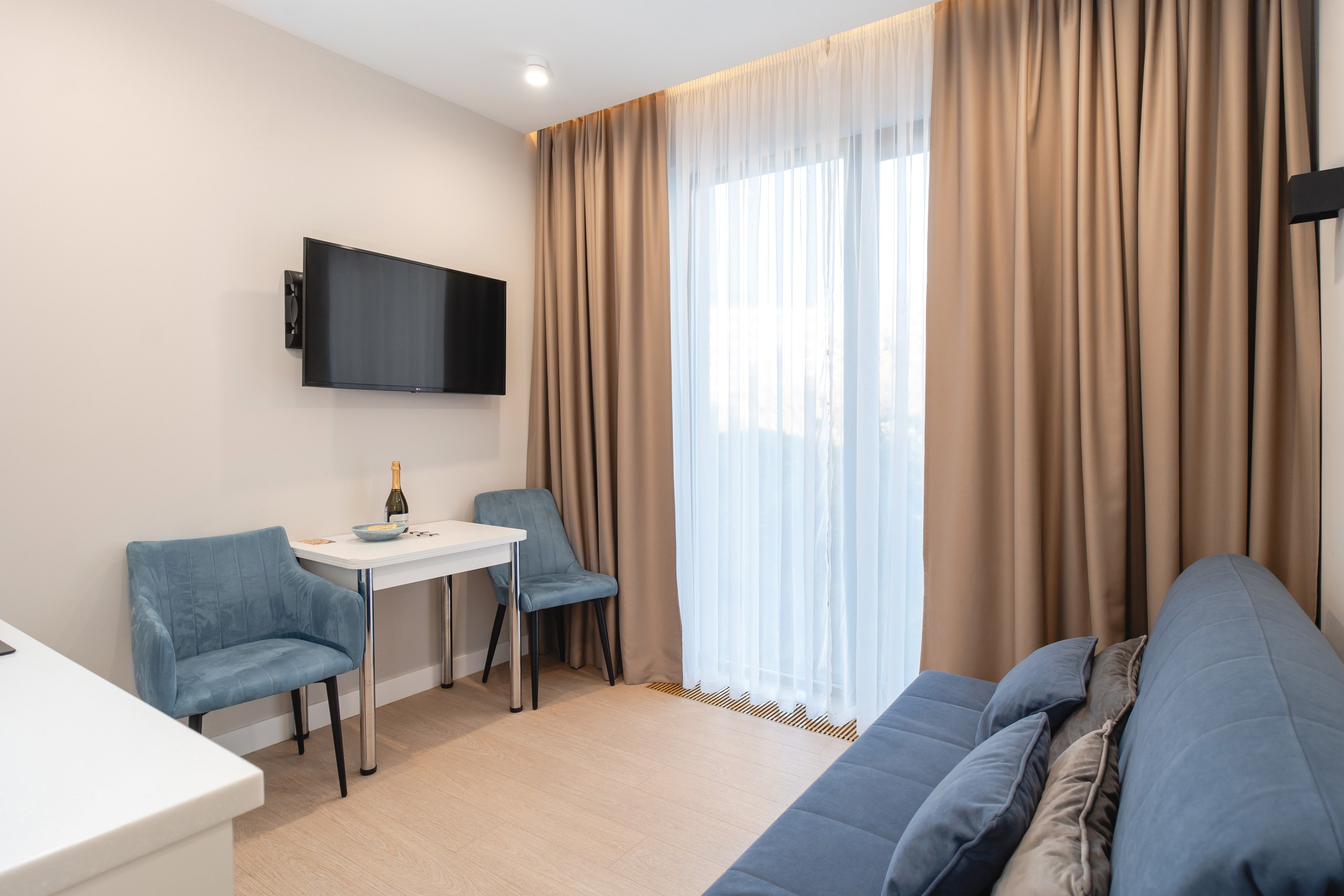 Делюкс Делюкс с видом на бассейн