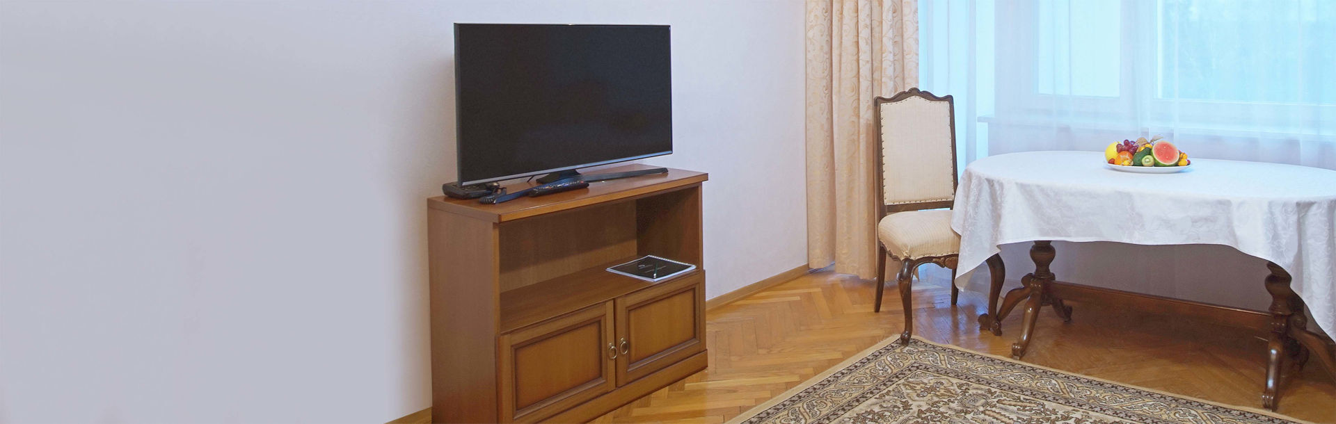 Посмотреть в галерее Эконом трёхкомнатный