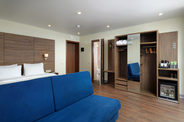 Семейный 2-х комн.-коннект №3