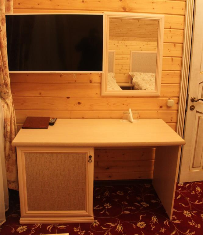 Семейный, основной корпус