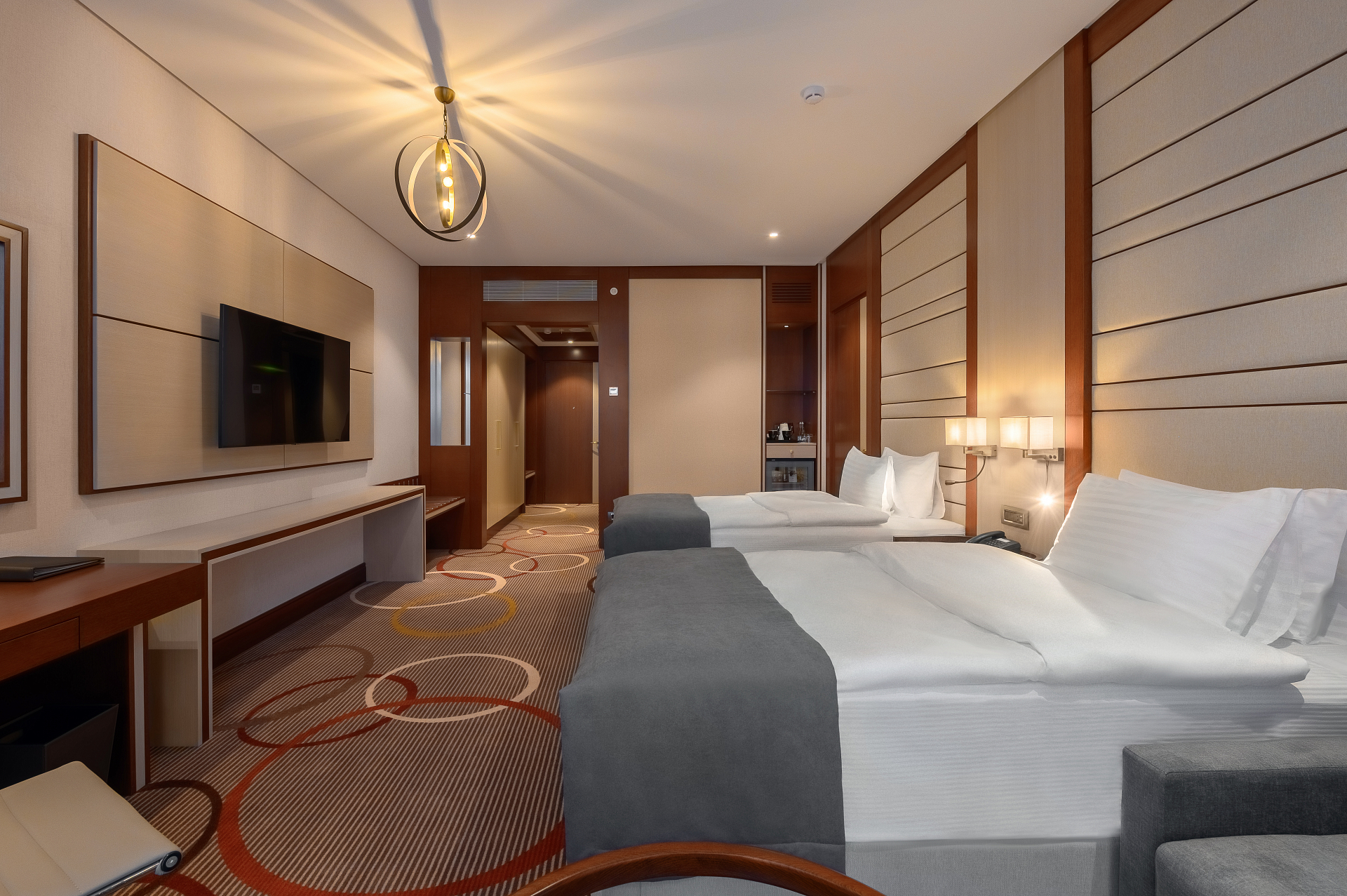 Люкс Семейный 4-местный 3-комнатный