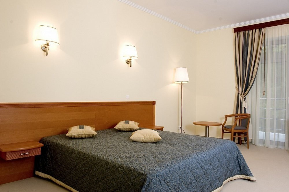 Посмотреть в галерее RESORT KING ROOM