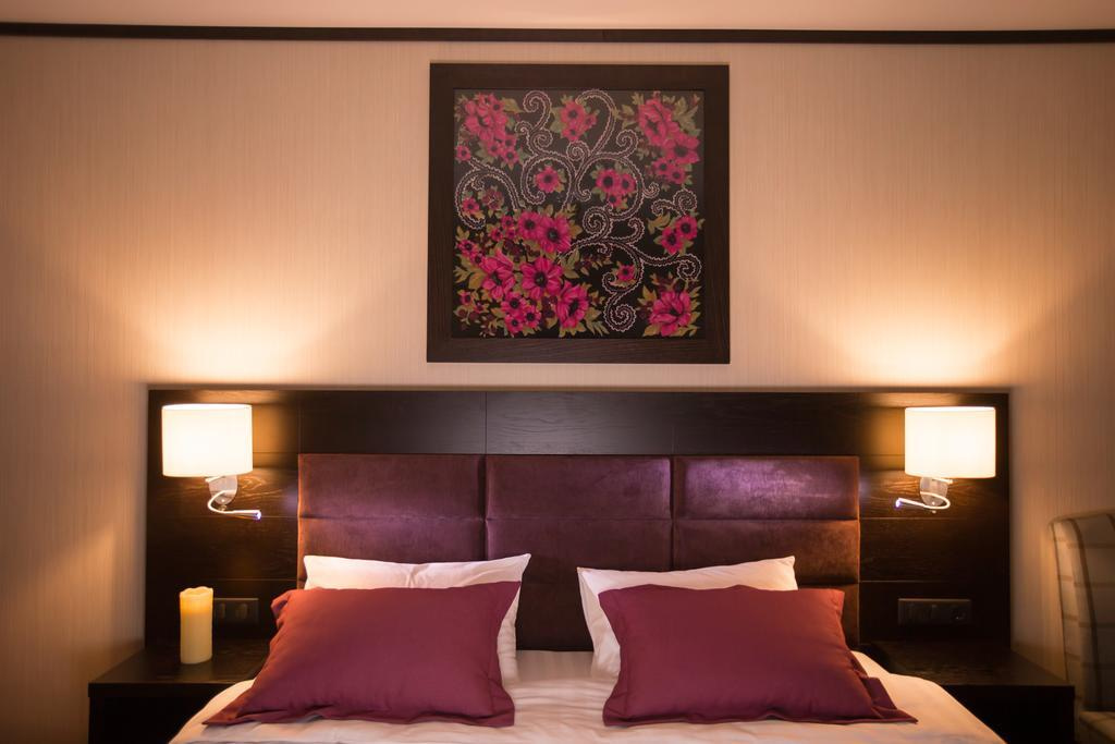 Джуниор Сюит