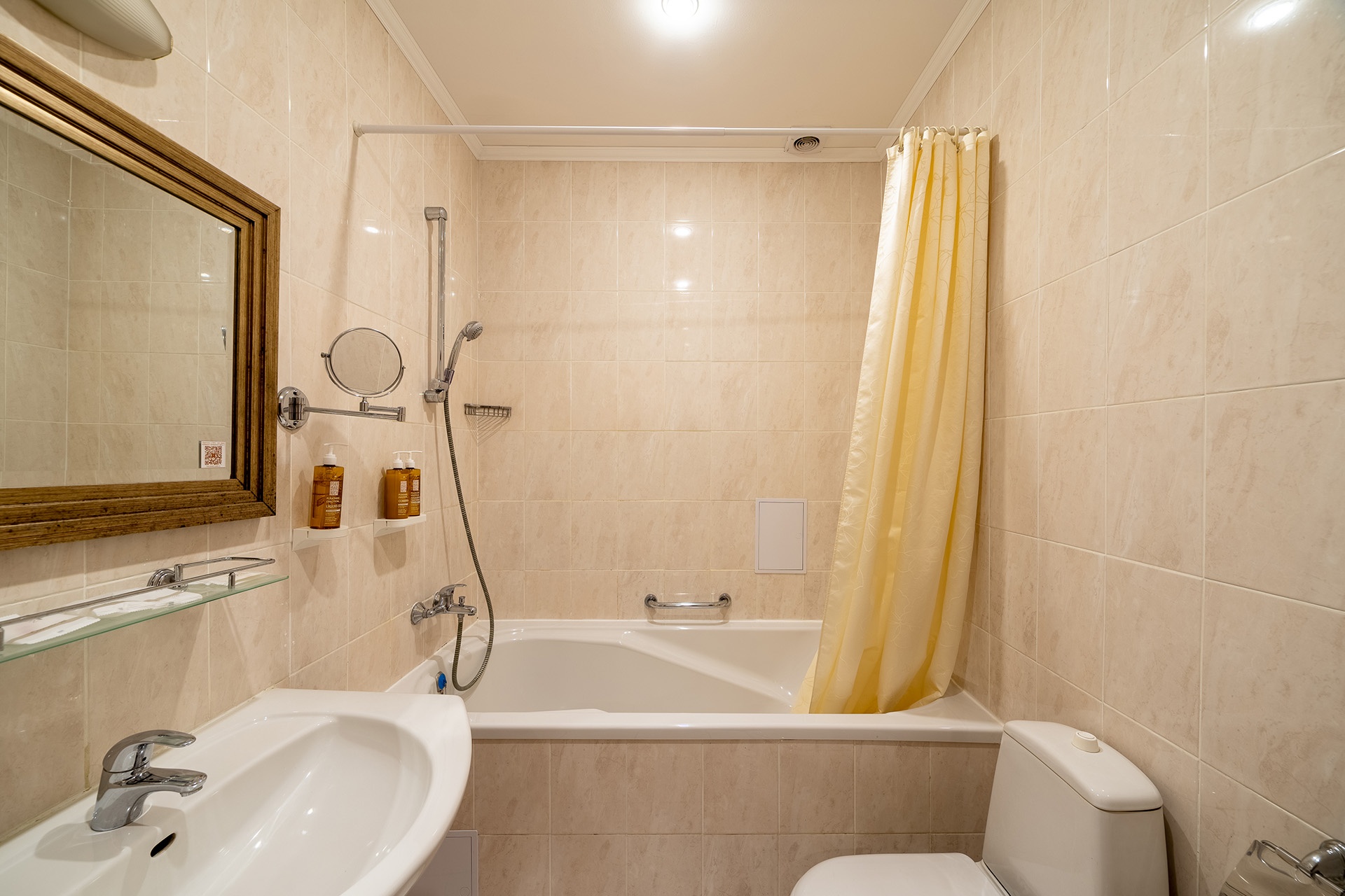 Посмотреть в галерее Suite Junior 2-местный