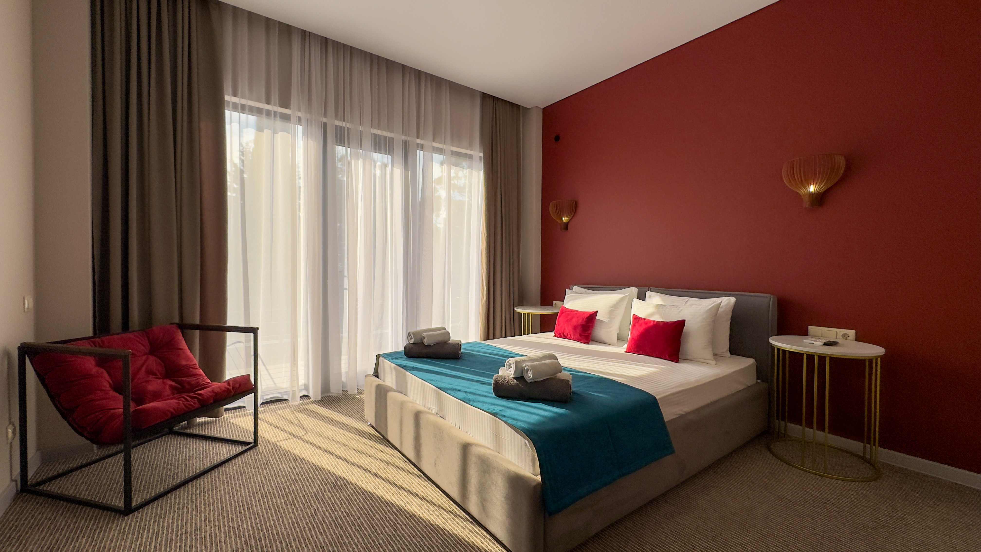 Апартаменты 2-местный 2-комнатный с балконом корпус 2