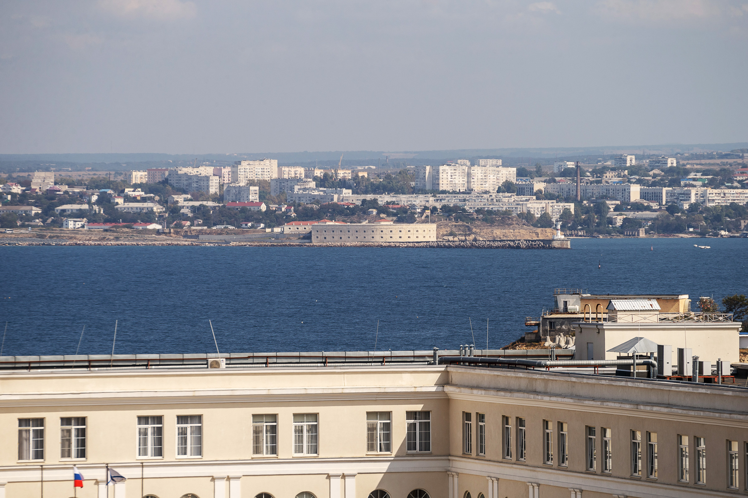 Посмотреть в галерее Апартаменты студио 2-местные 1-комнатные вид на море АкваDeluxe