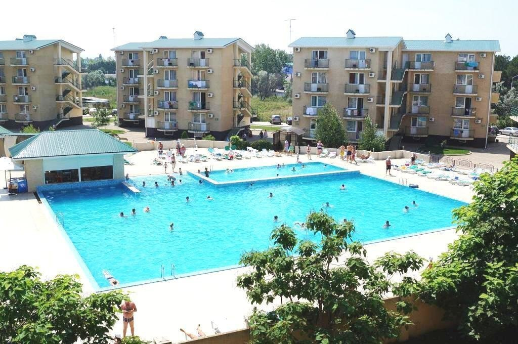 Бассейн