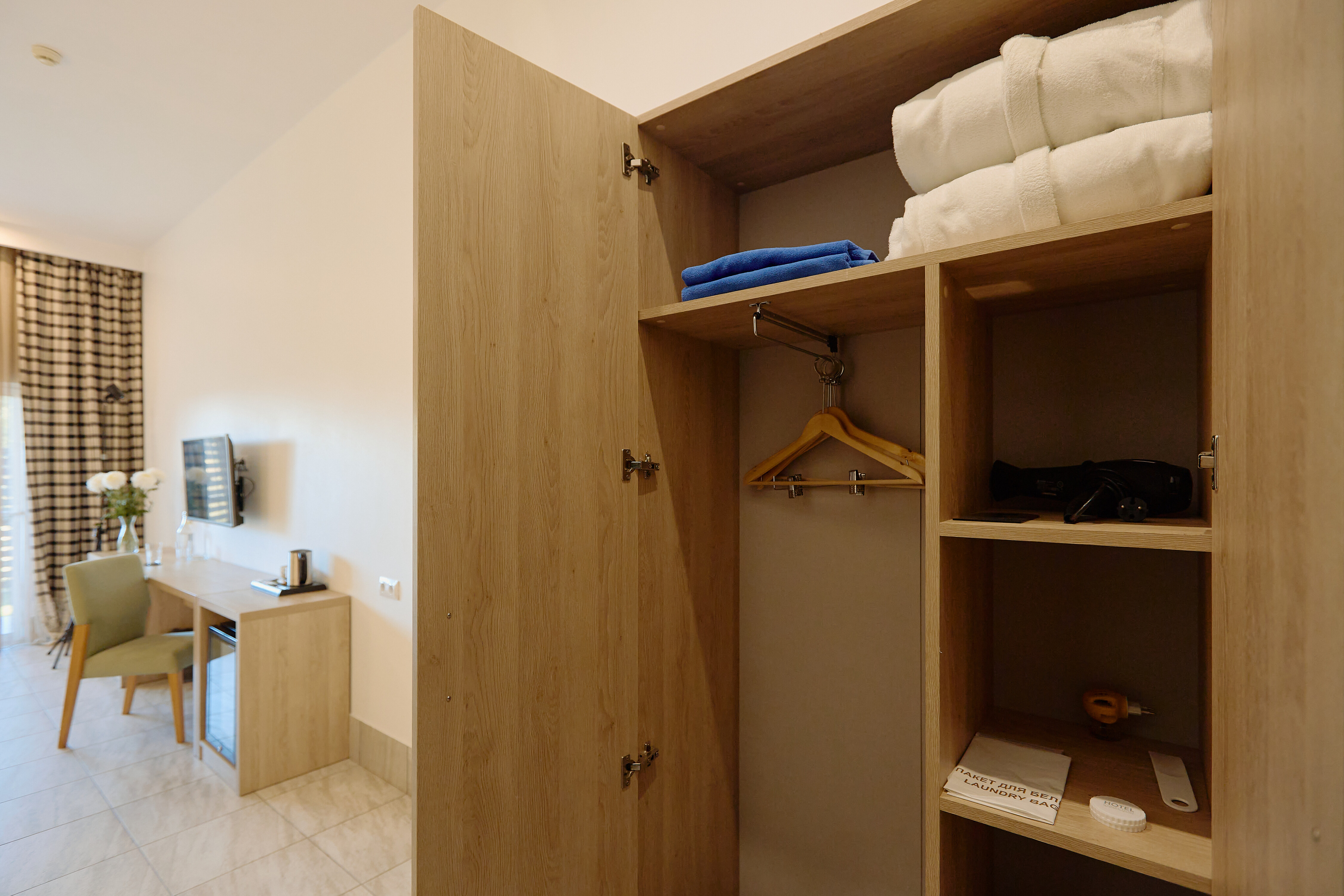 Семейный 2-местный с террасой