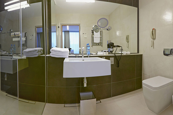 Посмотреть в галерее Suite 2-местный 3-комнатный(80 кв.м)