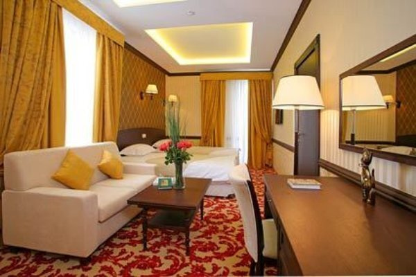 Студия, вид на море