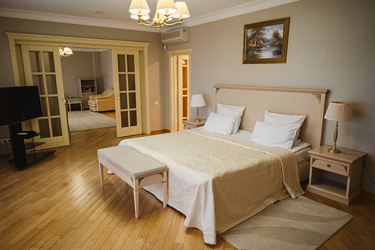 Люкс 2-местный 2-комнатный люкс