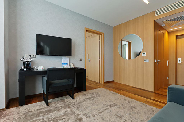 Посмотреть в галерее Suite 2-местный 2-комнатный(40 кв.м)