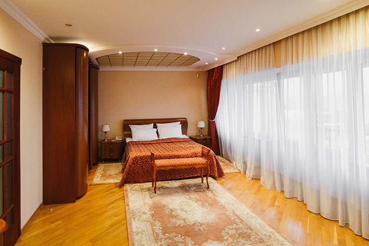 Люкс 2-местный 2-комнатный люкс