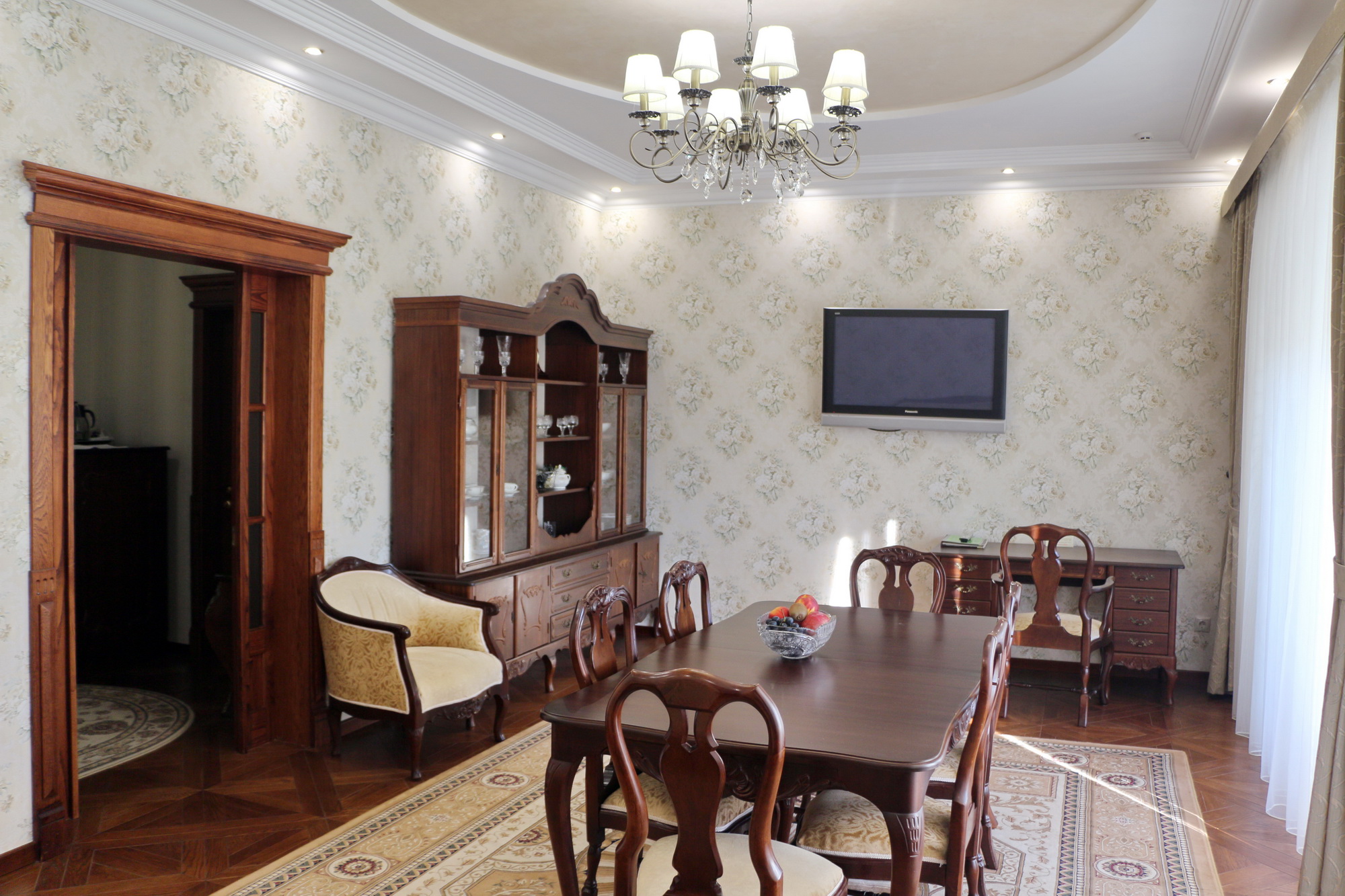 Люкс 2-местный 2-комнатный в центральном корпусе