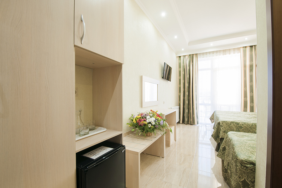 Премиум 3-местный