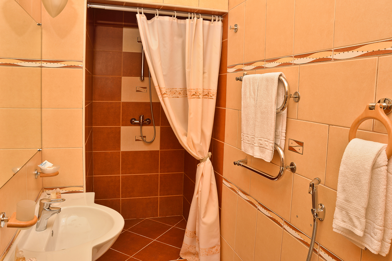 Посмотреть в галерее Стандарт Артемида 2-местный