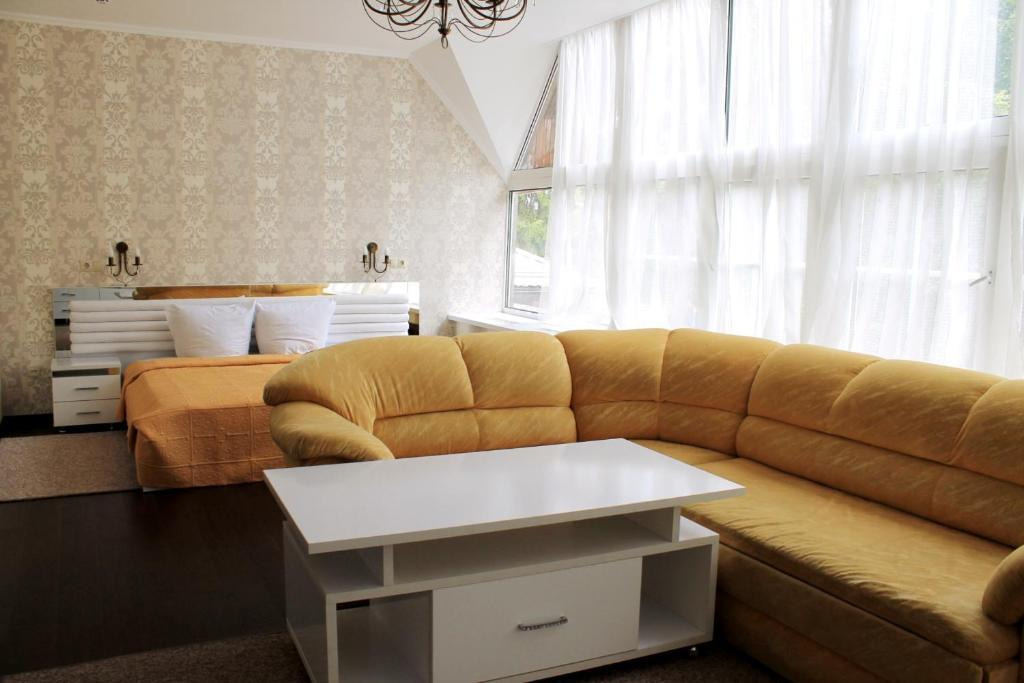 Посмотреть в галерее Студио DeLuxe