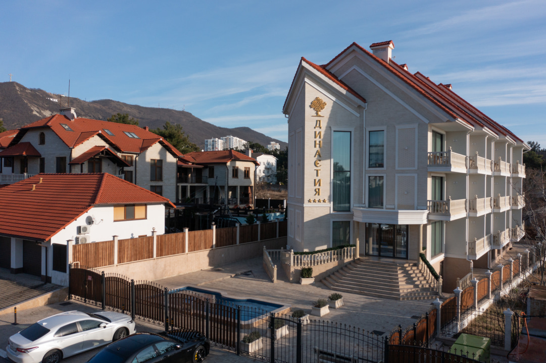 Отель «Династия» Геленджик