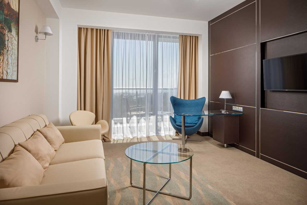 Люкс 5* 2-местный 2-комнатный корпус 1