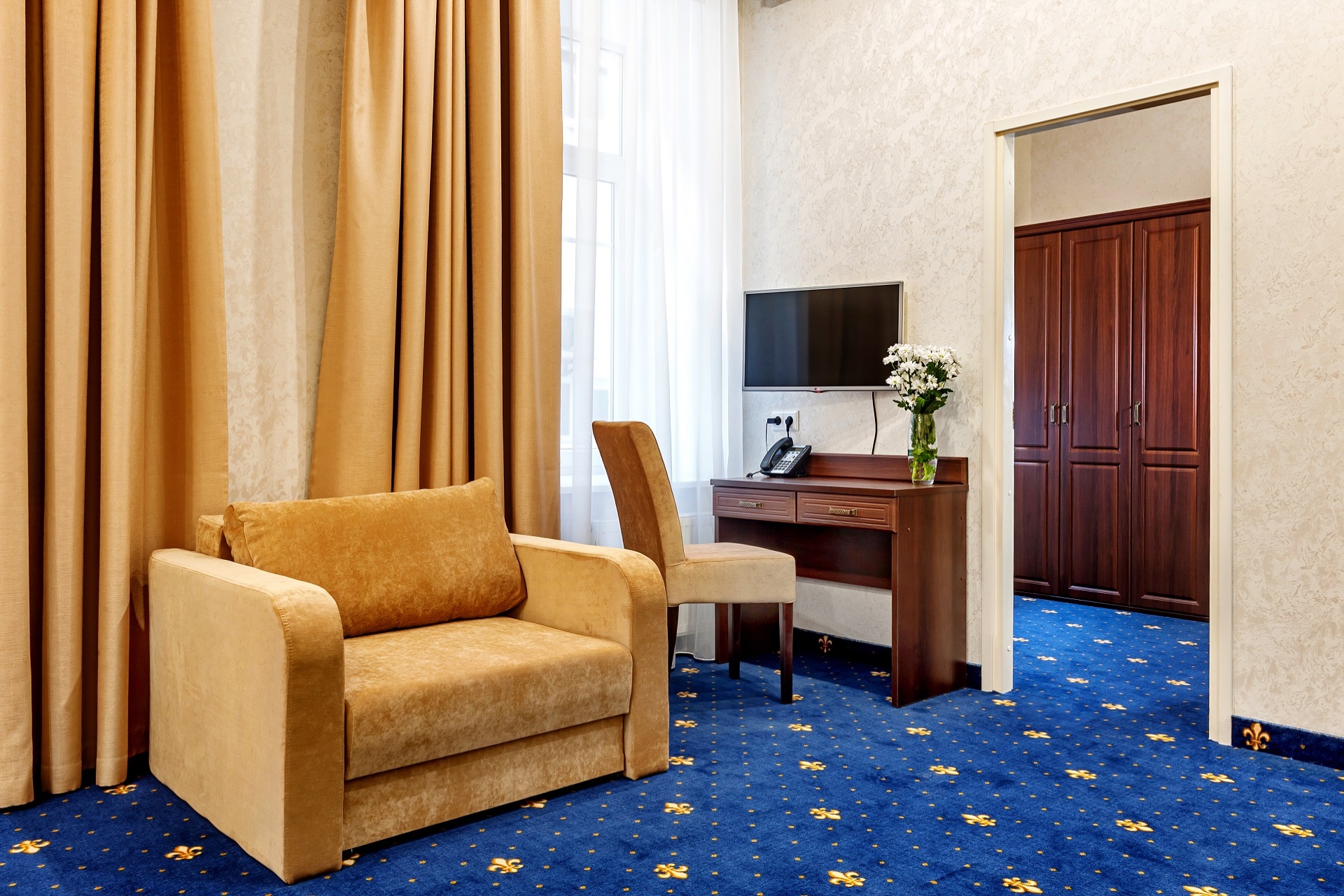 Family 2-местный