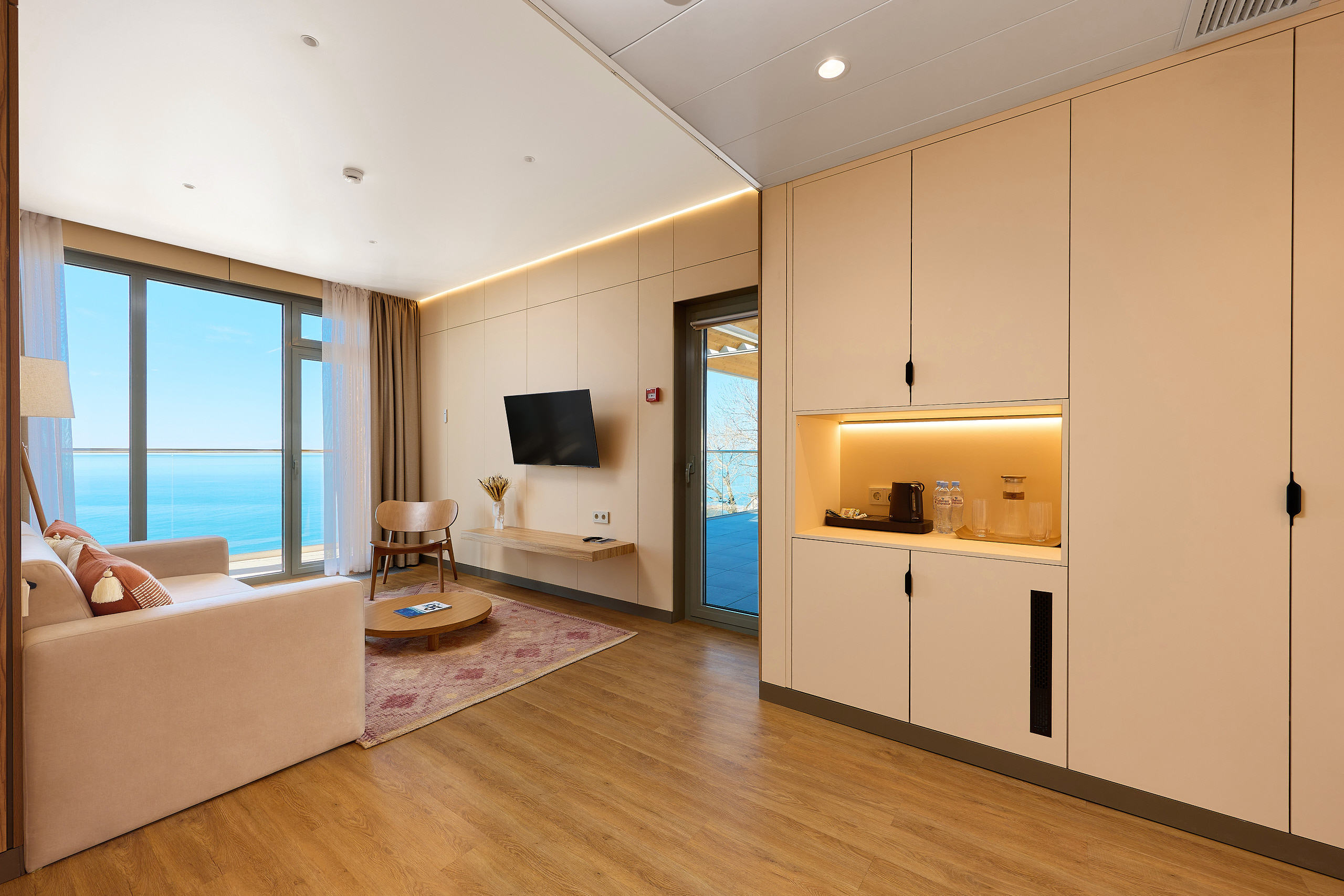 Джуниор с террасой, корпус Приморский