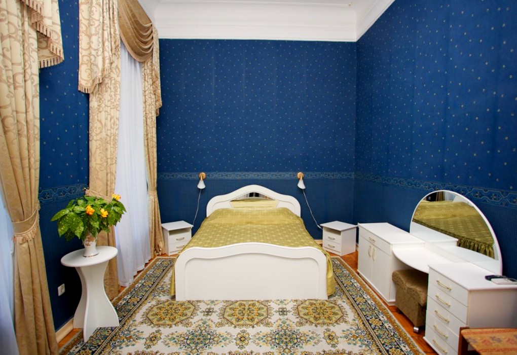 2-мест. 3-комн. люкс, корп. 1