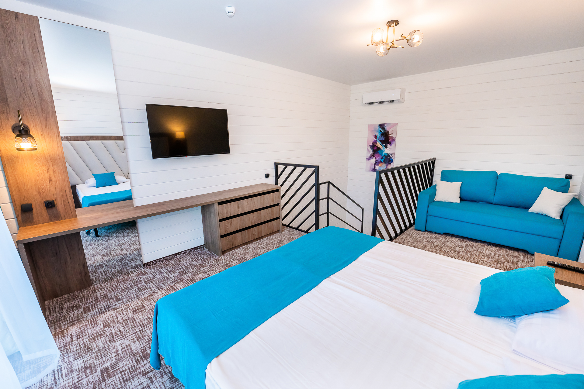 Посмотреть в галерее Коттедж Sea Village Premium