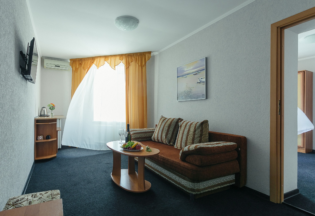 Посмотреть в галерее 2-мест.(разм. в 4-мест.) 2-комн. комфорт