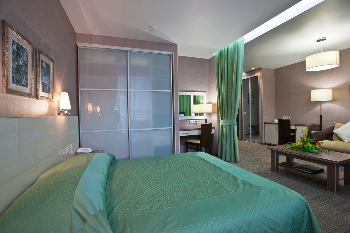 Джуниор сюит 2-местный 3*