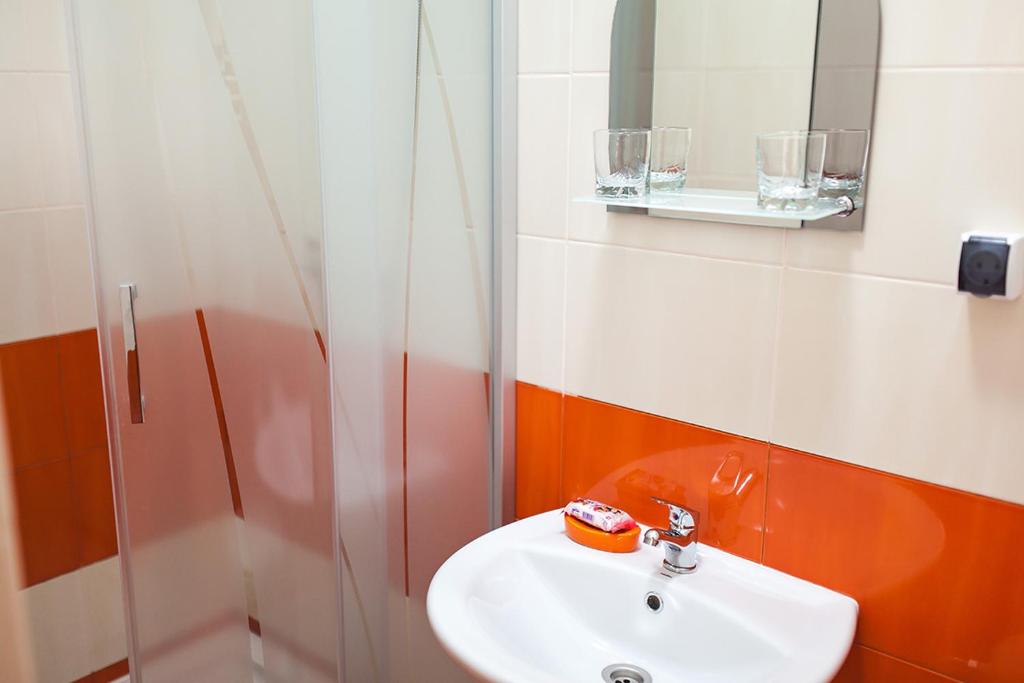 Стандарт 2-местный 1-комнатный с балконом/лоджией 24-26,31