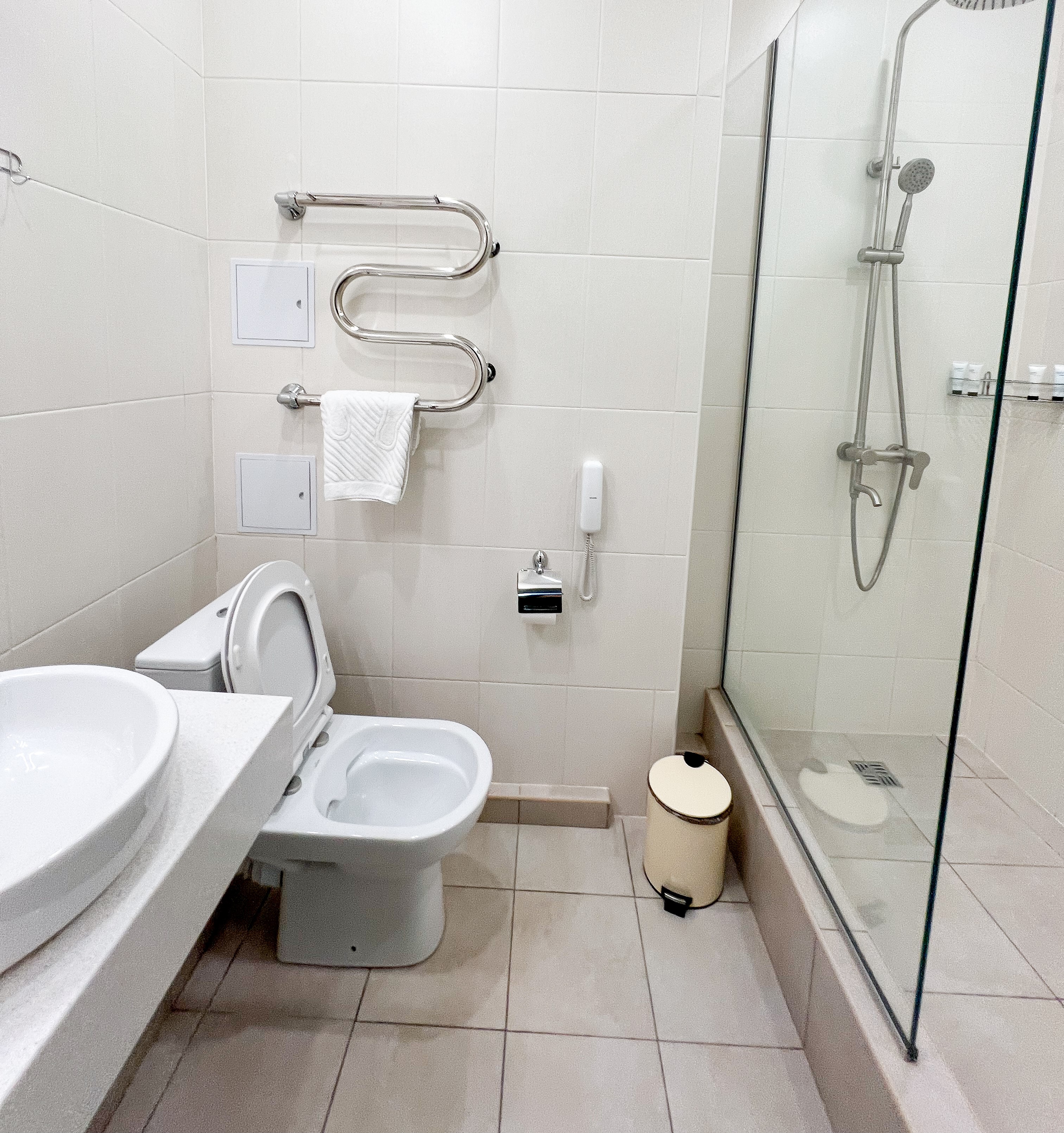Посмотреть в галерее Suite 2-местный 2-комнатный