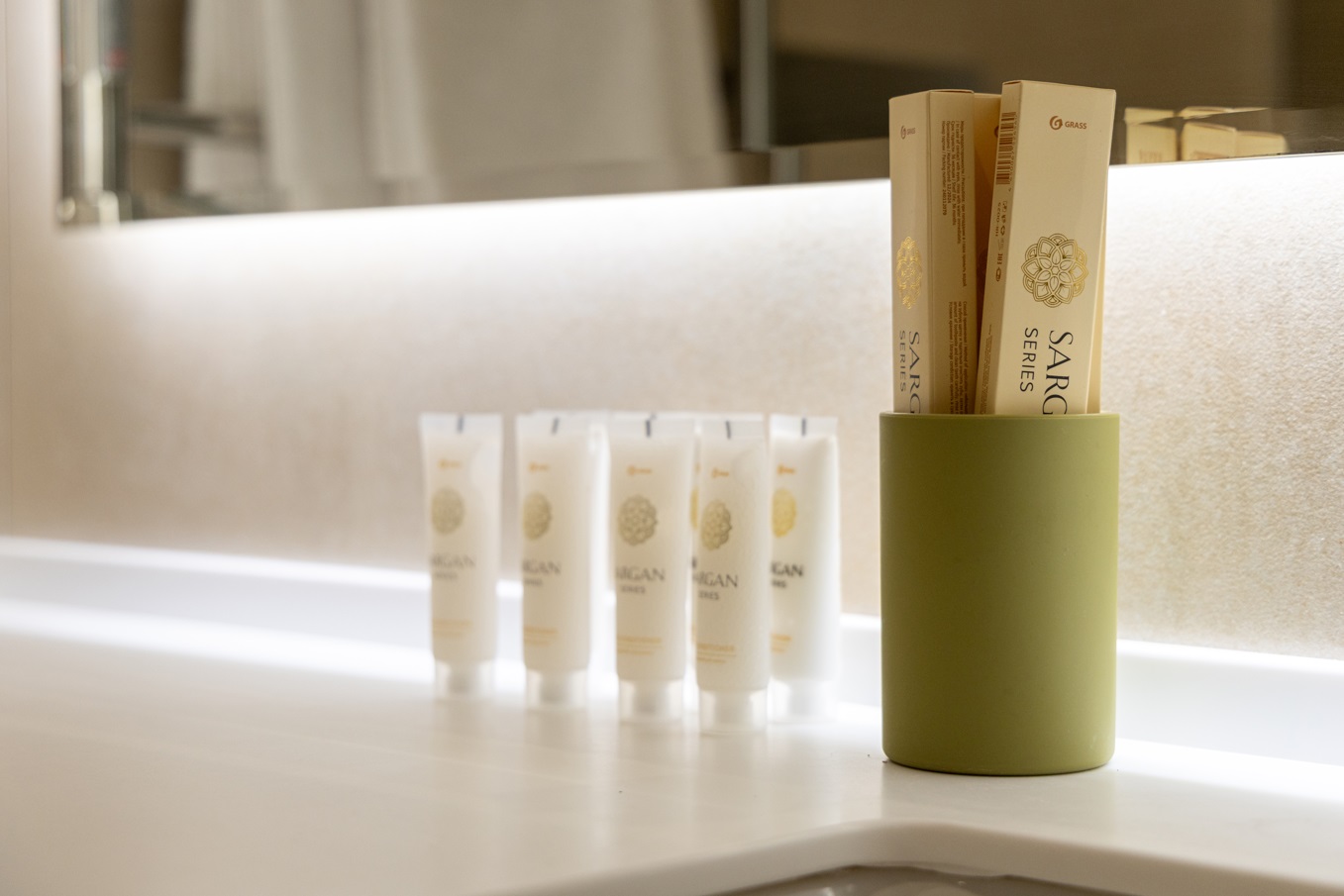 Люкс 2-местгный 2-комнатный с балконом