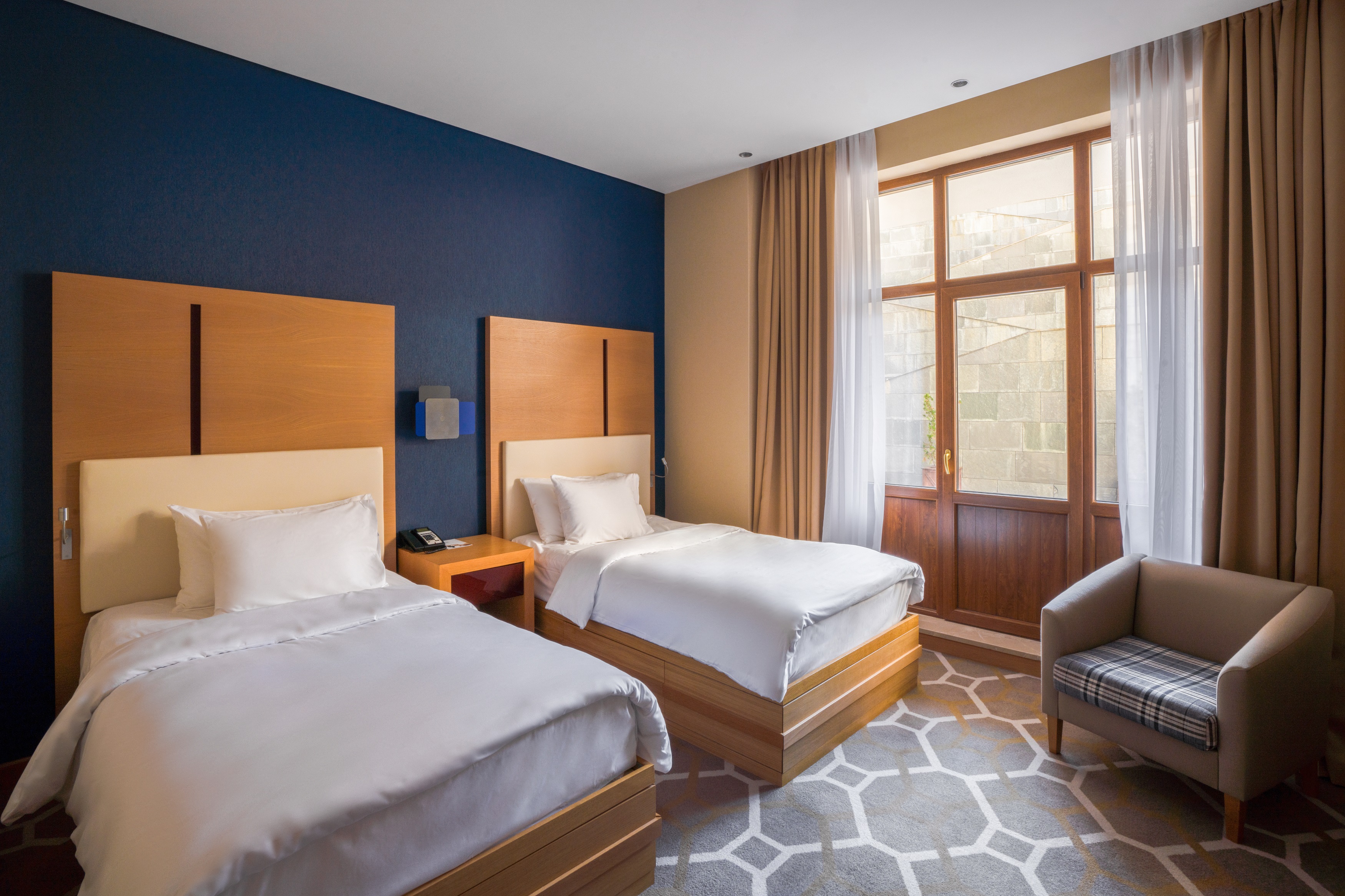 Супериор 2-местный вид на двор TWIN